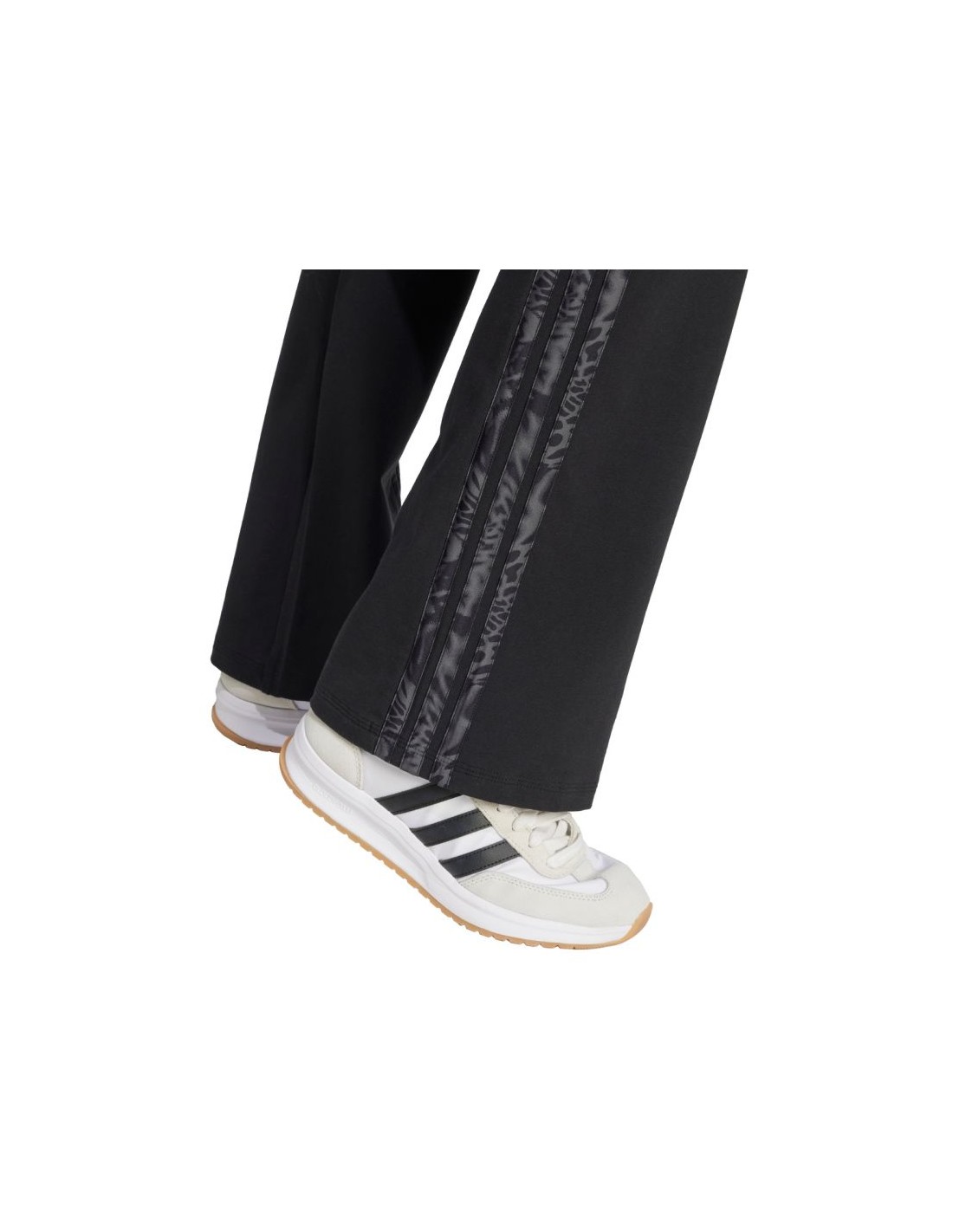 828686-thickbox_default-adidas-essentials-3-stripes-print-cotton-w-pants-jg6237