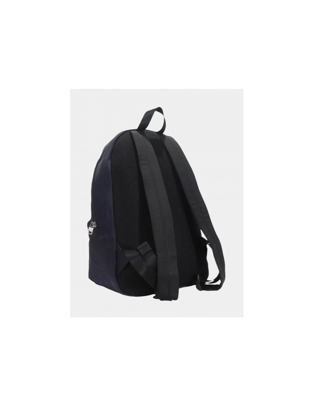 829092-thickbox_default-armani-exchange-backpack-xm000030-af10336-ub100