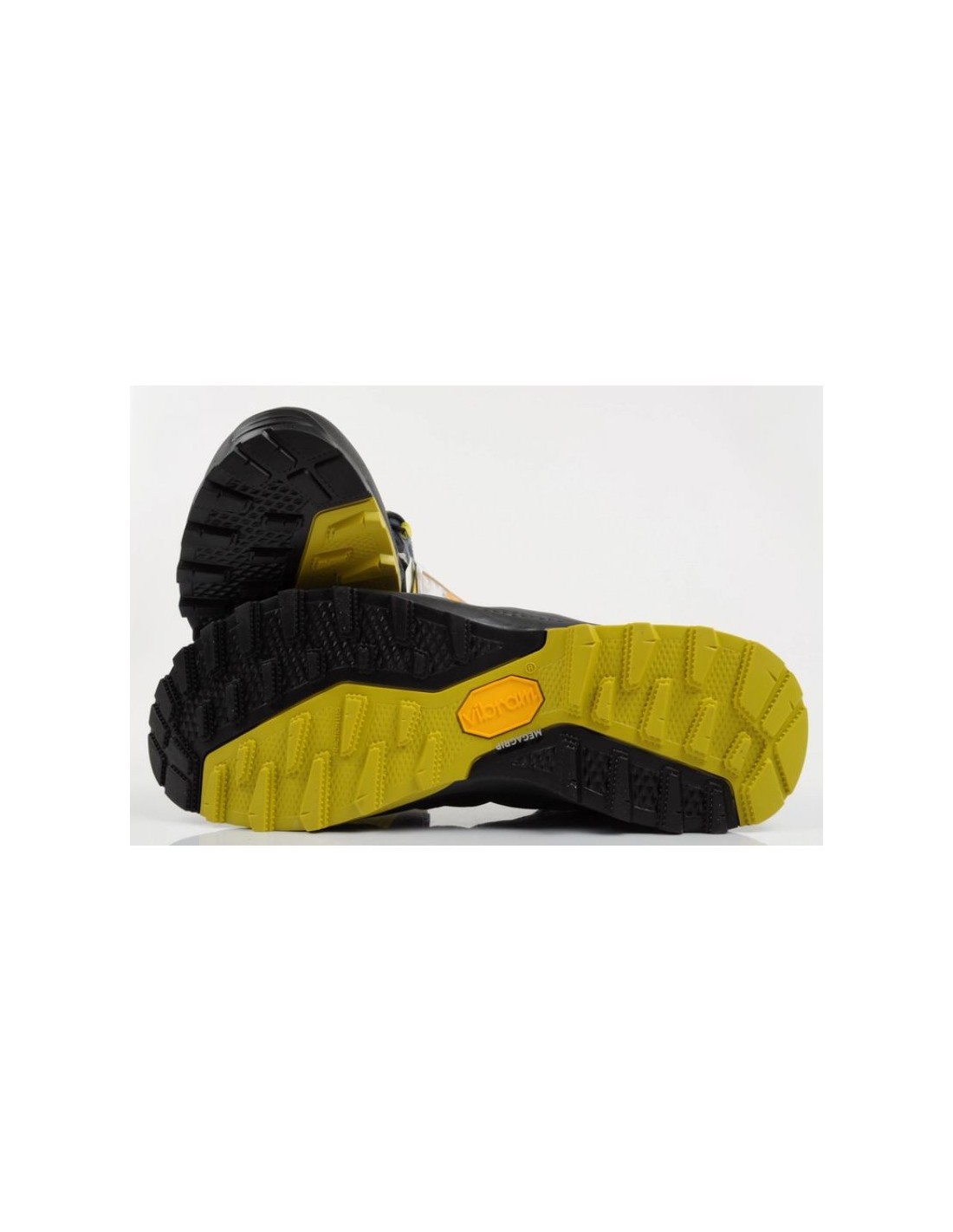 831883-thickbox_default-aku-rocket-gore-tex-m-710553-shoes