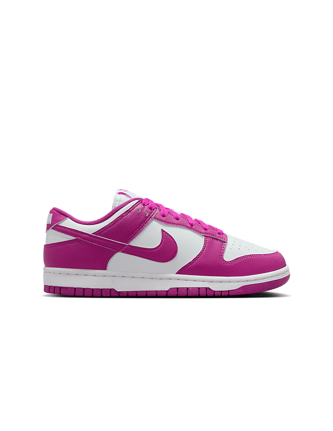 836065-thickbox_default-nike-dunk-low-next-nature-hot-fuchsia-womens-dd1873-110-mbs