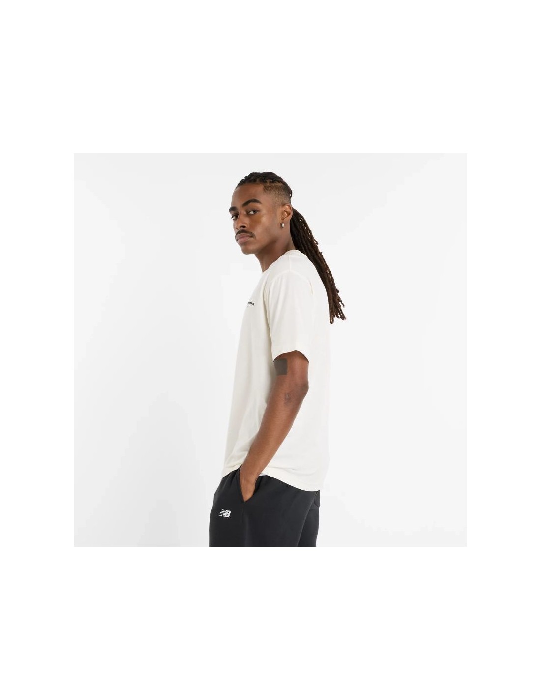 836627-thickbox_default-new-balance-reimagined-graphic-m-t-shirt-mt51507sst