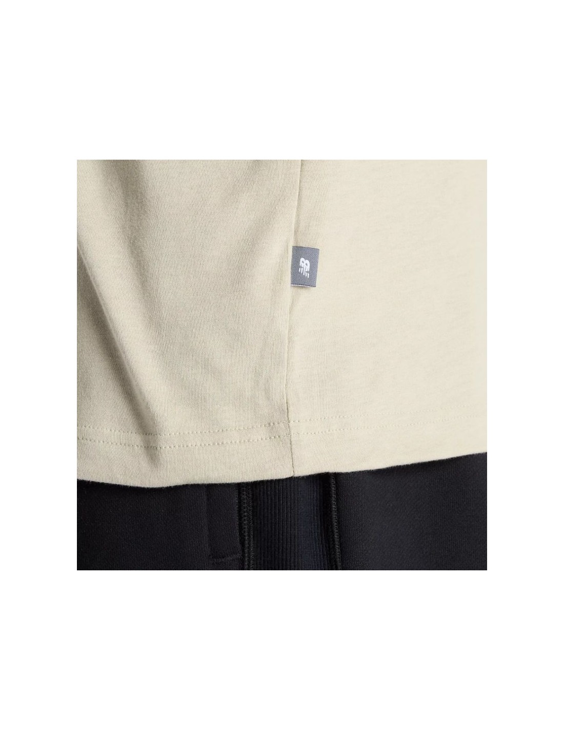 836658-thickbox_default-new-balance-reimagined-graphic-m-t-shirt-mt51506ovn