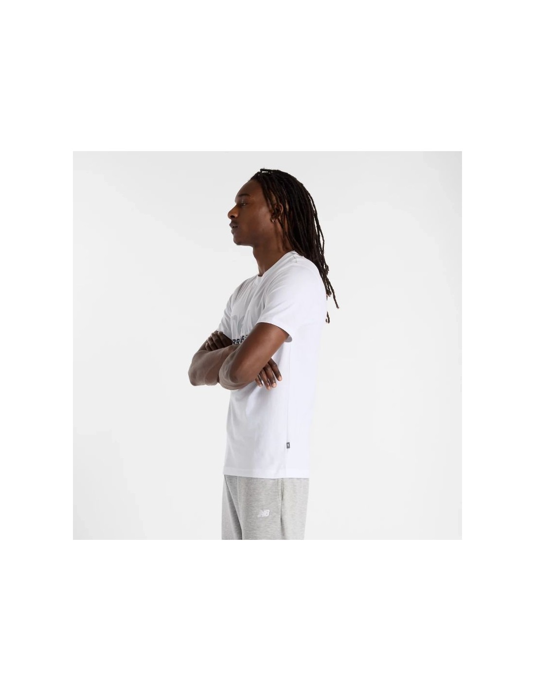836820-thickbox_default-new-balance-sport-graphic-t-shirt-m-mt51940wt