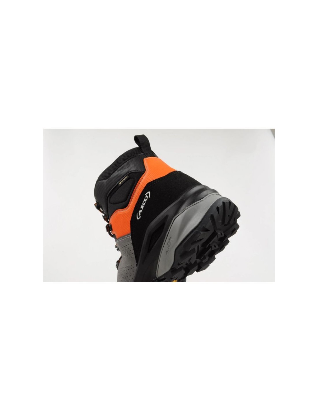 839571-thickbox_default-aku-adapta-gore-tex-m-490186-shoes