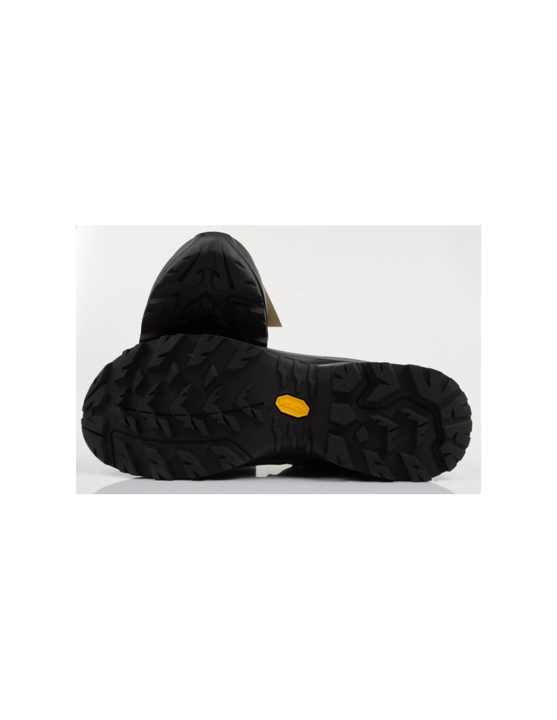 839573-thickbox_default-aku-adapta-gore-tex-m-490186-shoes