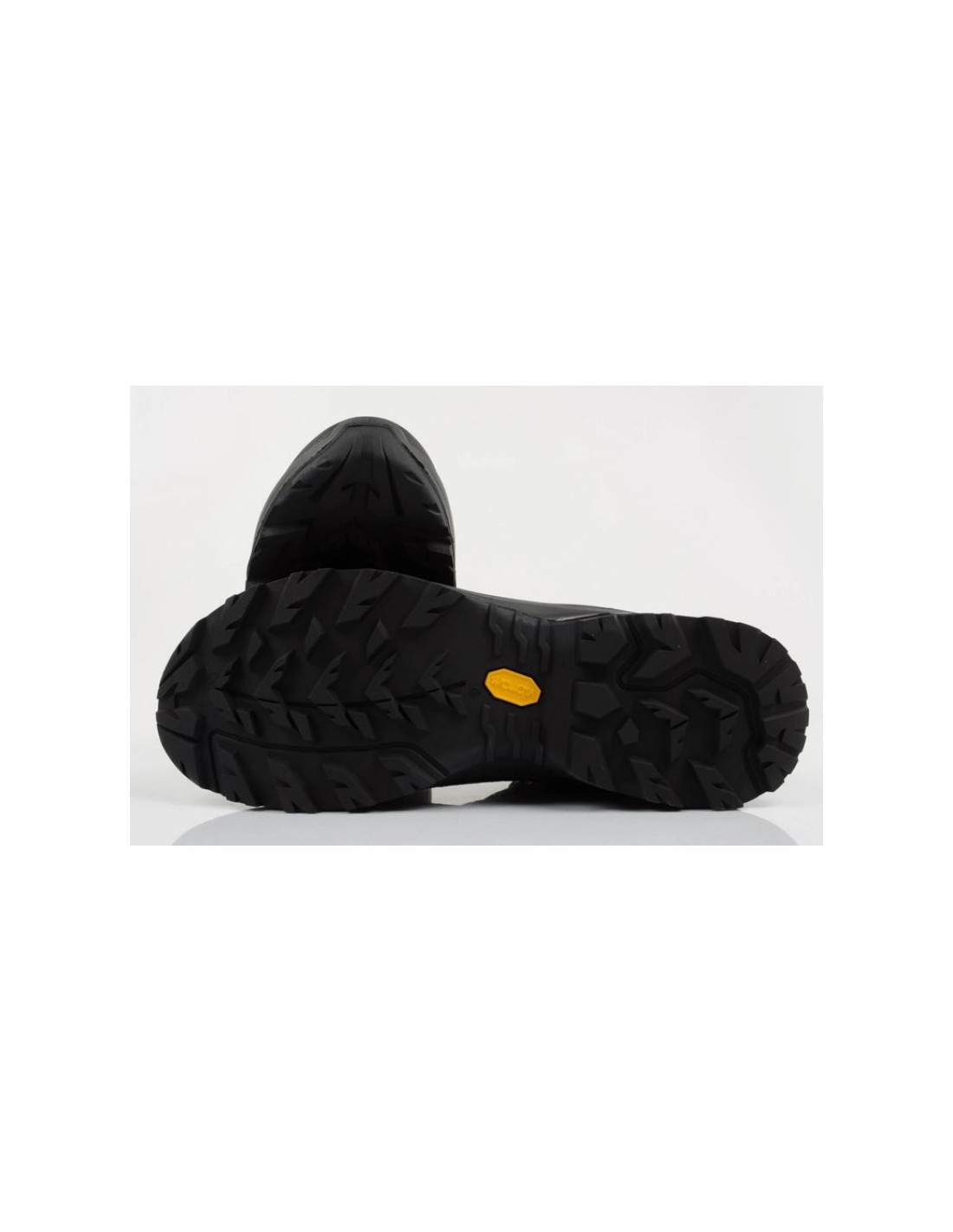 839642-thickbox_default-aku-adapta-gore-tex-m-495624-shoes