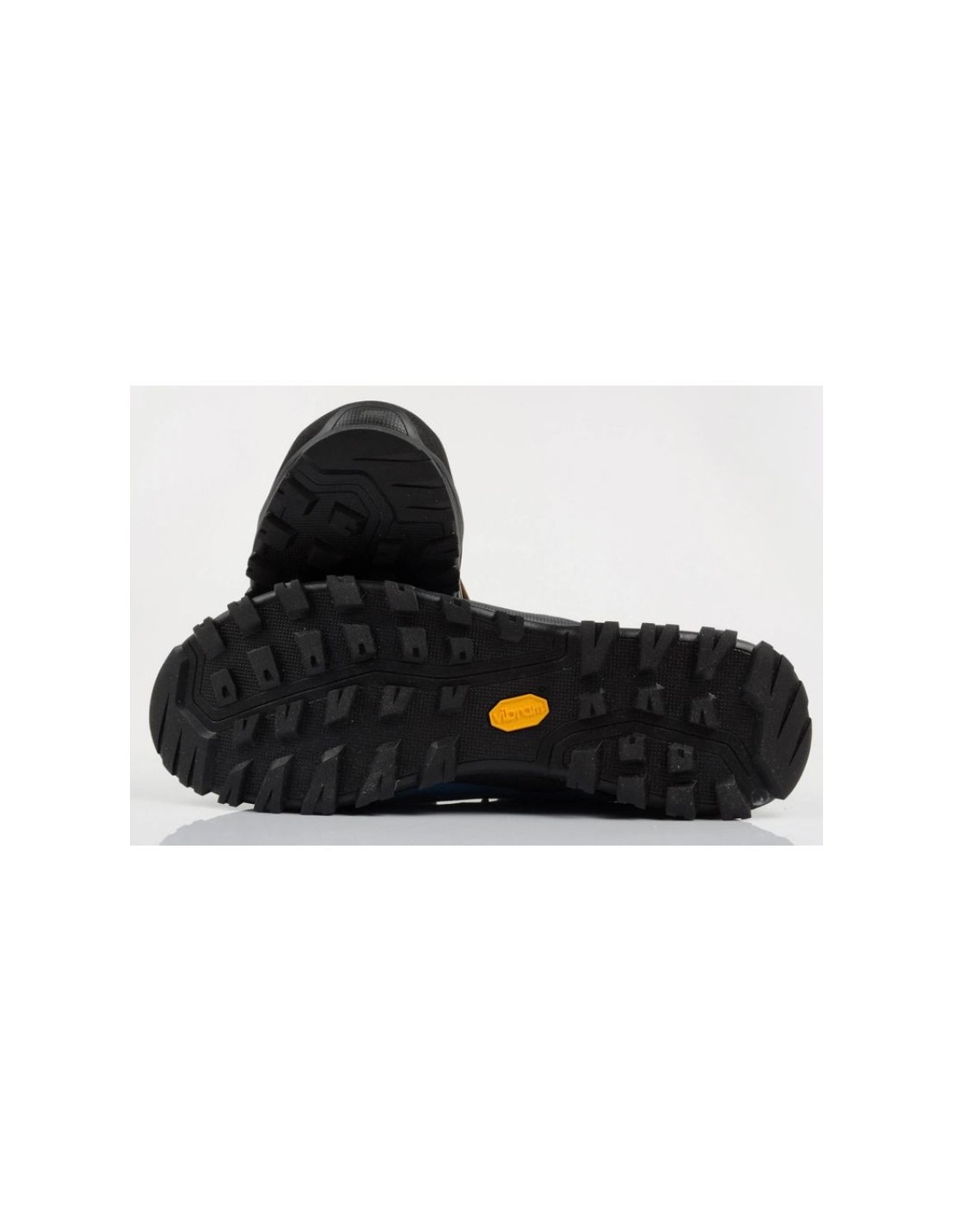 839663-thickbox_default-aku-nativa-gore-tex-m-628675-shoes