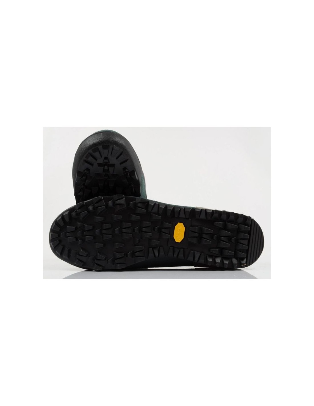 840285-thickbox_default-aku-ultralight-gore-tex-w-36510662-shoes