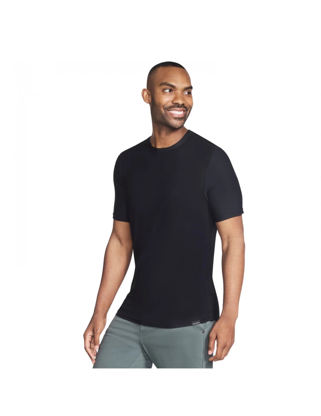841528-thickbox_default-skechers-go-dri-all-day-tee-ts107b-blk