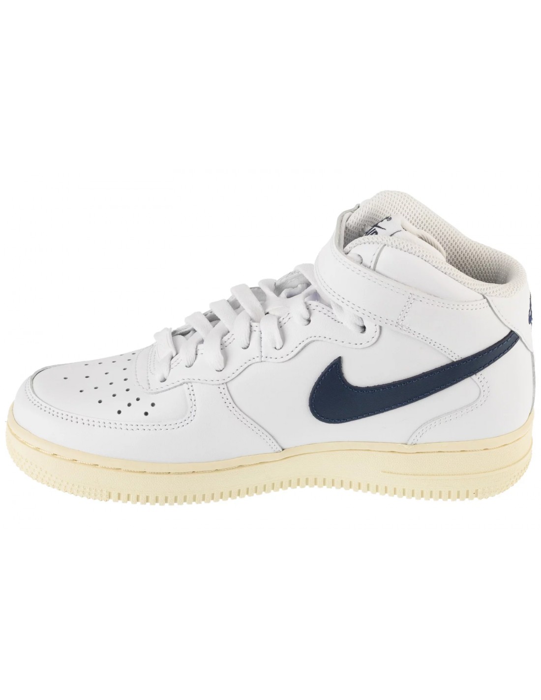 841997-thickbox_default-nike-air-force-1-07-mid-dd9625-105