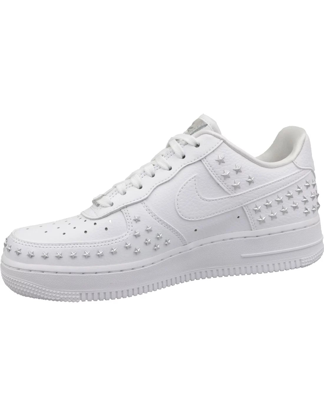 842383-thickbox_default-nike-air-force-1-07-xx-studded-ar0639-100