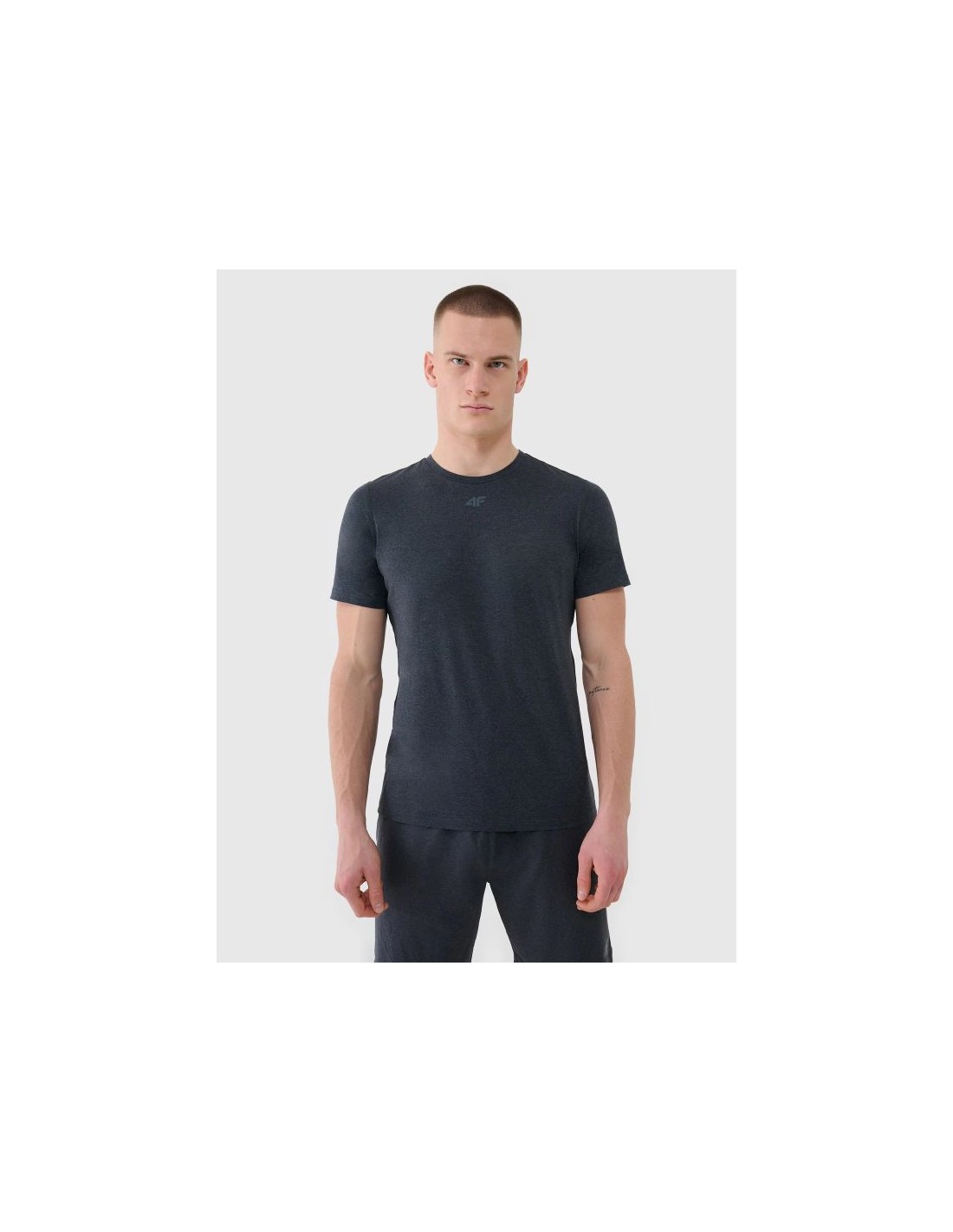 869511-thickbox_default-b3506ac8-78b6-f011-9747-00155d01f100