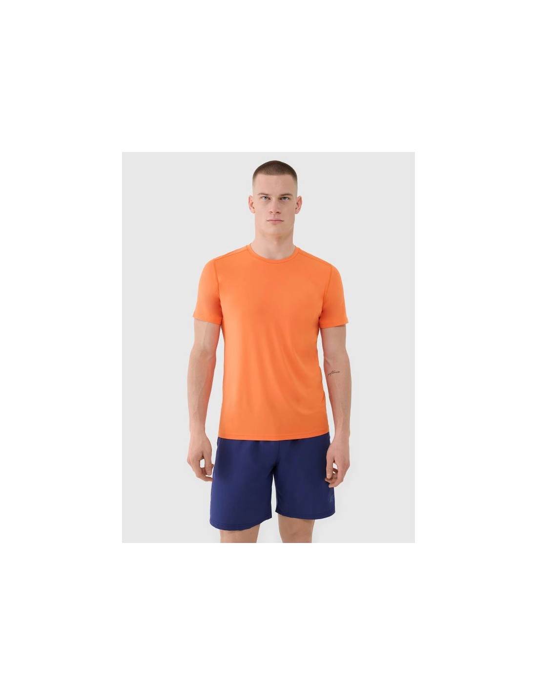 869522-thickbox_default-35516ac8-78b6-f011-9747-00155d01f100