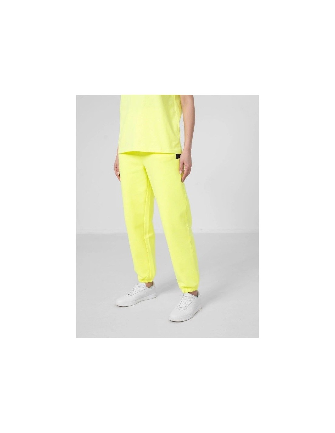 870305-thickbox_default-769f542c-7ab6-f011-9747-00155d01f100