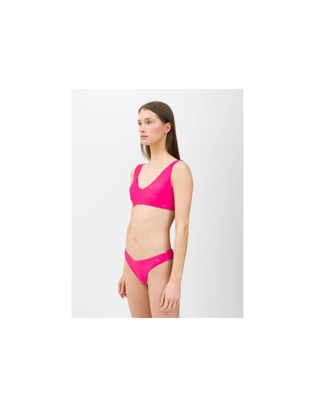 871204-thickbox_default-82bcb070-79b6-f011-9747-00155d01f100