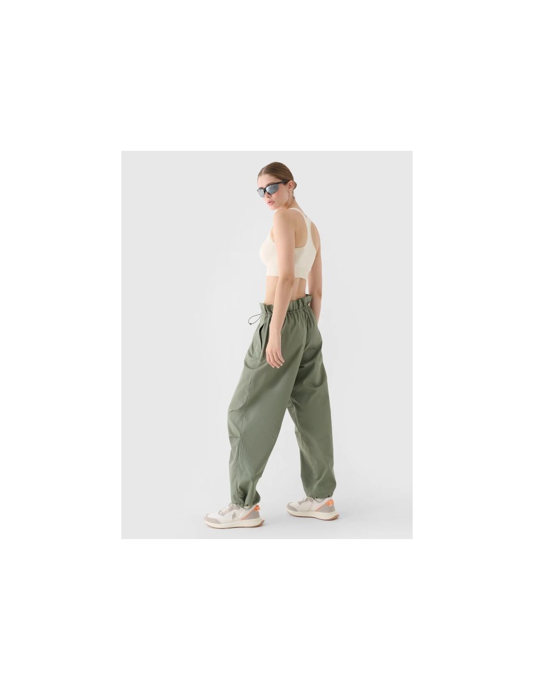 872921-thickbox_default-9c685aa1-79b6-f011-9747-00155d01f100