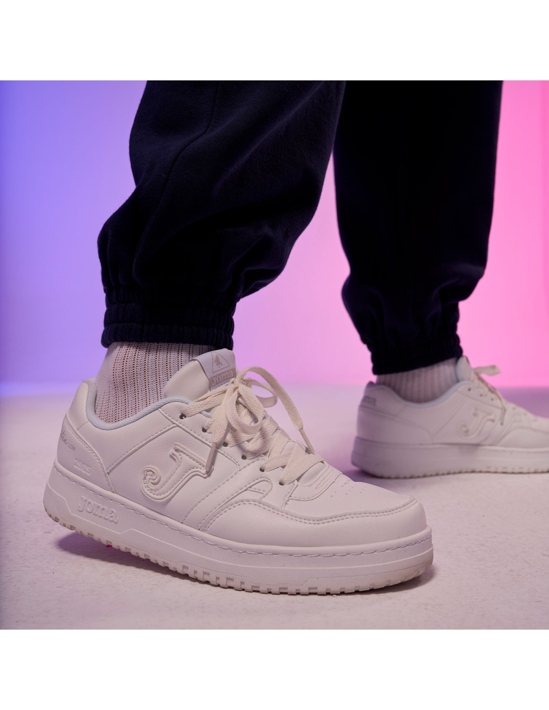 963377-thickbox_default-587029f9-4054-ef11-b69b-a8a15986bd35