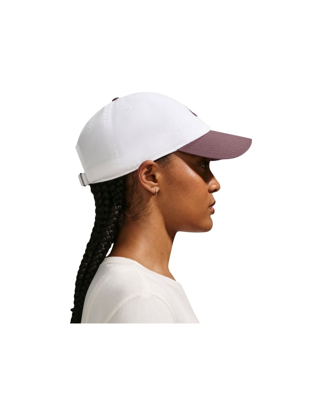 cdn.mybrand.shoes-nike-club-cap-white-and-purple-fb5368-104