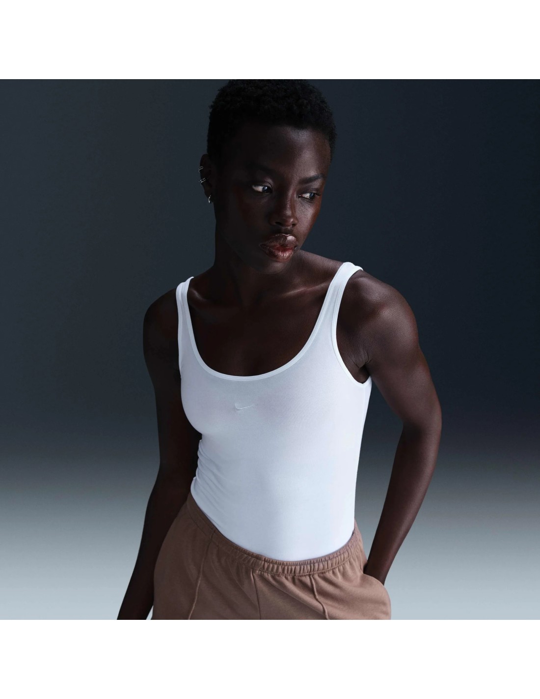 cdn.mybrand.shoes-nike-sportswear-chill-knit-womens-tank-top-white-fz1457-101-mbs
